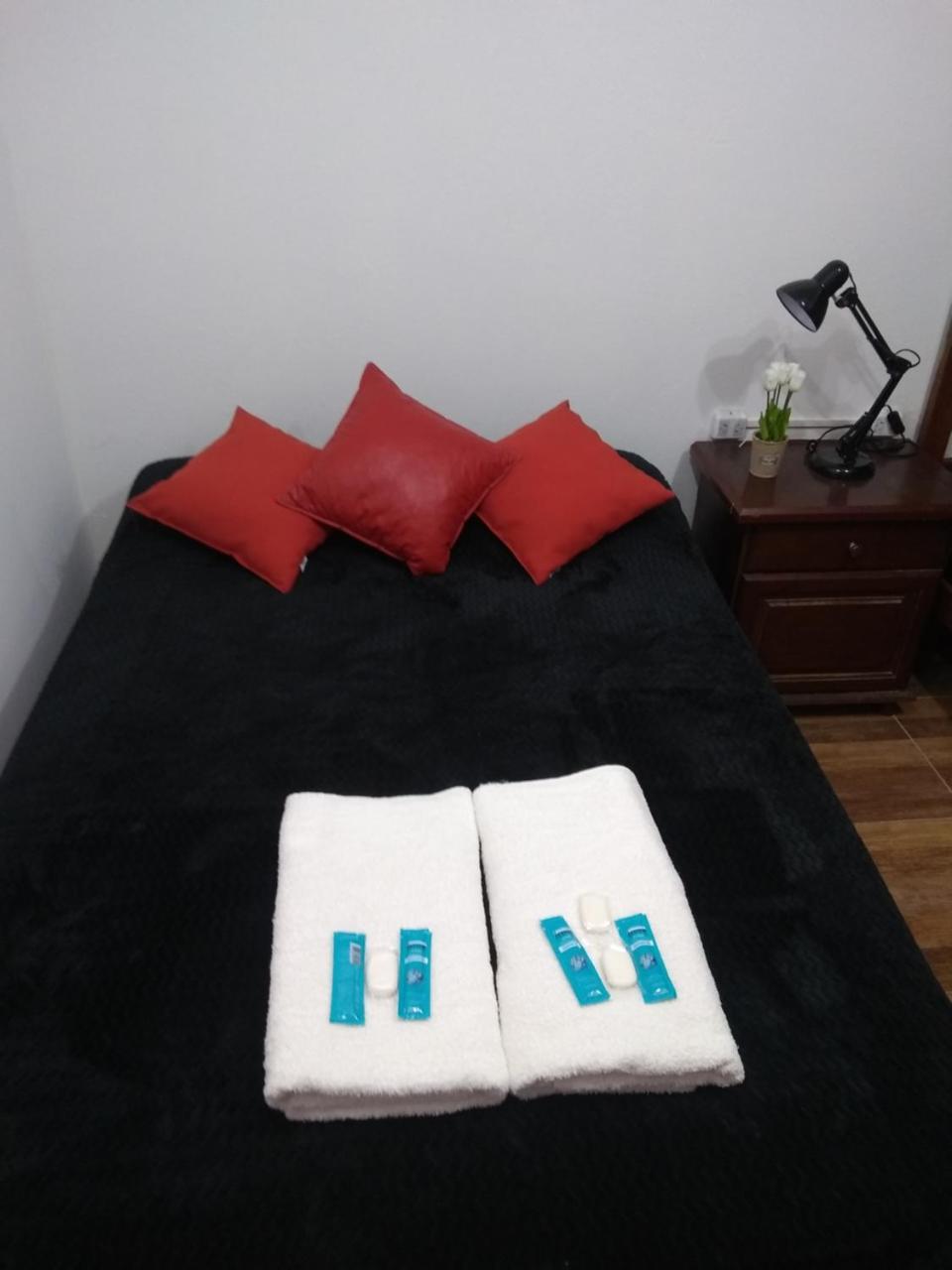 Hospedaje M&M Περίτο Μορένο Εξωτερικό φωτογραφία